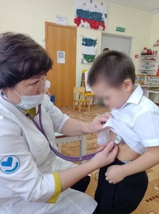 Врач-педиатр Галлямова Сирень Ринатовна провела важный осмотр на дому в селе Кашкино