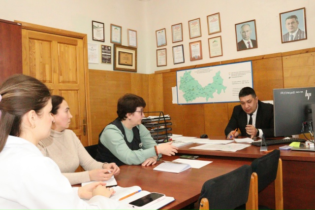 Каждый понедельник начинается одинаково...